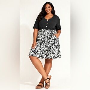 Women’s Black White Floral Babydoll Dress V-Neck Short Sleeve Elastic Waist Midi